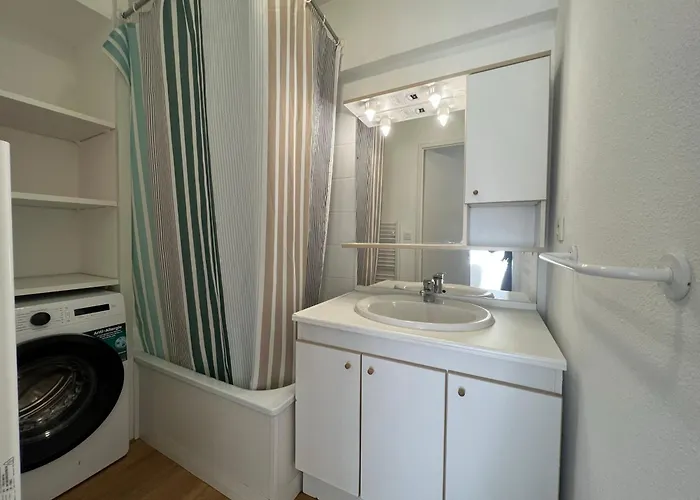 아파트 A Avec Piscine Chauffee Et Parking Prive - Fr-1-239-560 *