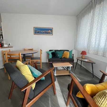 A Avec Piscine Chauffee Et Parking Prive - Fr-1-239-560 Ciboure