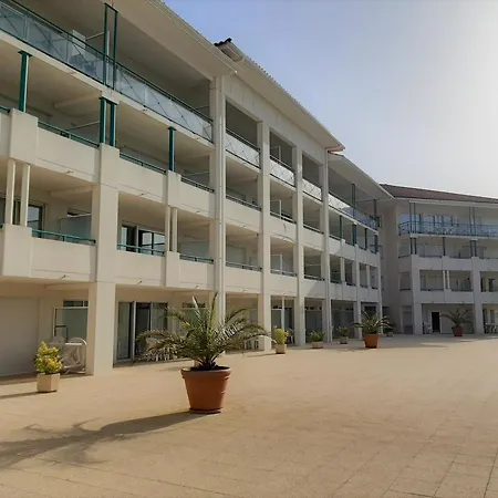 Apartmán A Avec Piscine Chauffee Et Parking Prive - Fr-1-239-560
